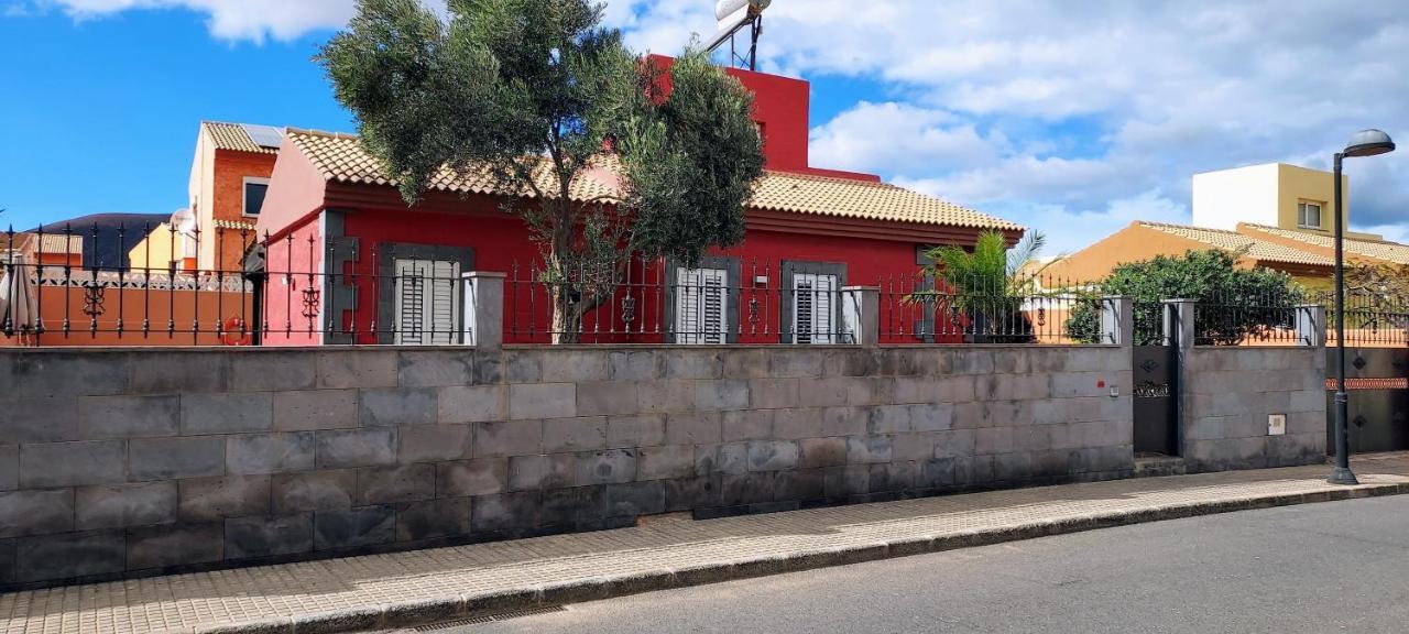 קורלחו Casa Madriu, Villa De Lujo En Zona Residencial מראה חיצוני תמונה